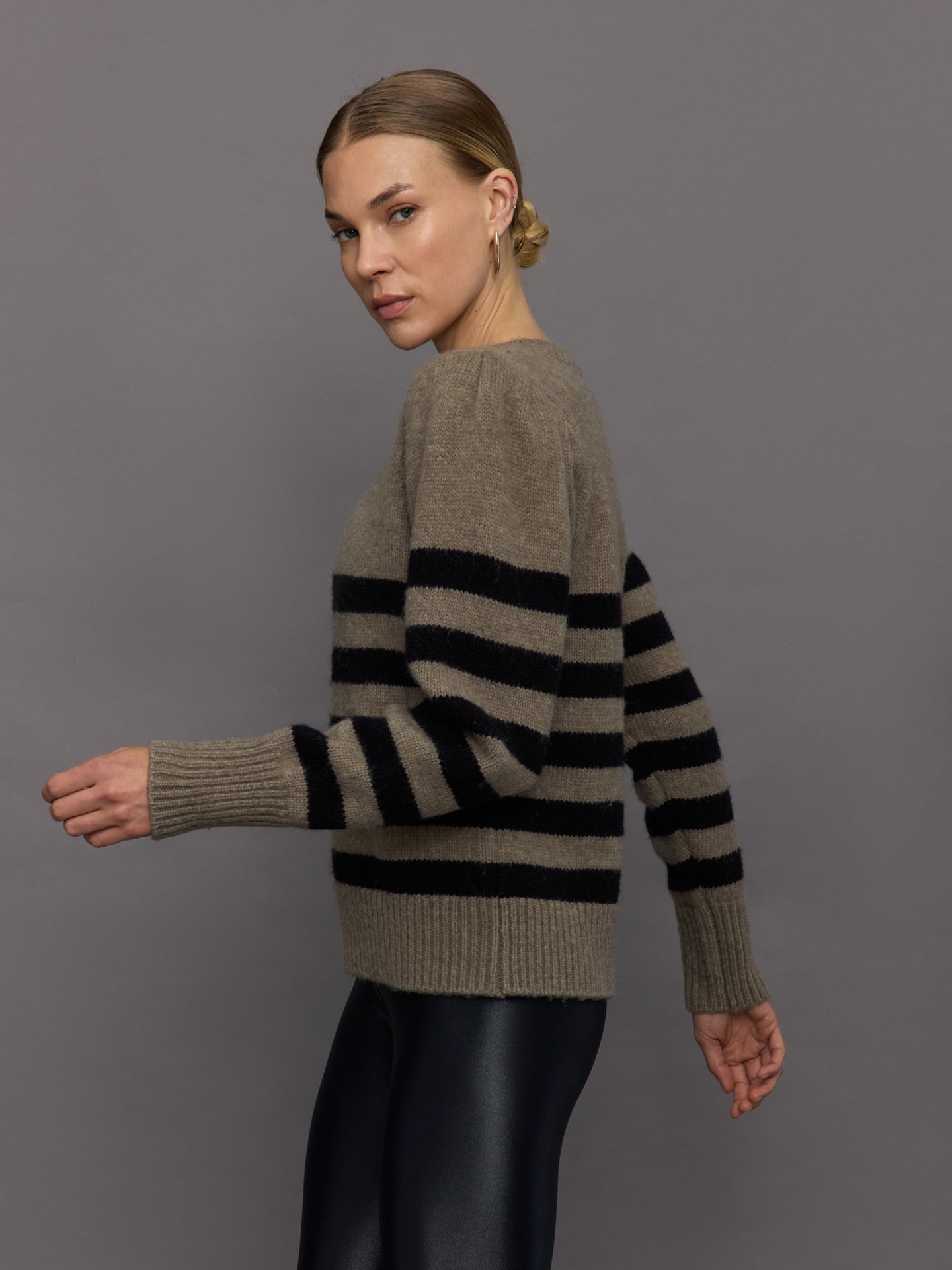 Carbon38 | Striped Puff Sleeve Sweater | Stone/ Black