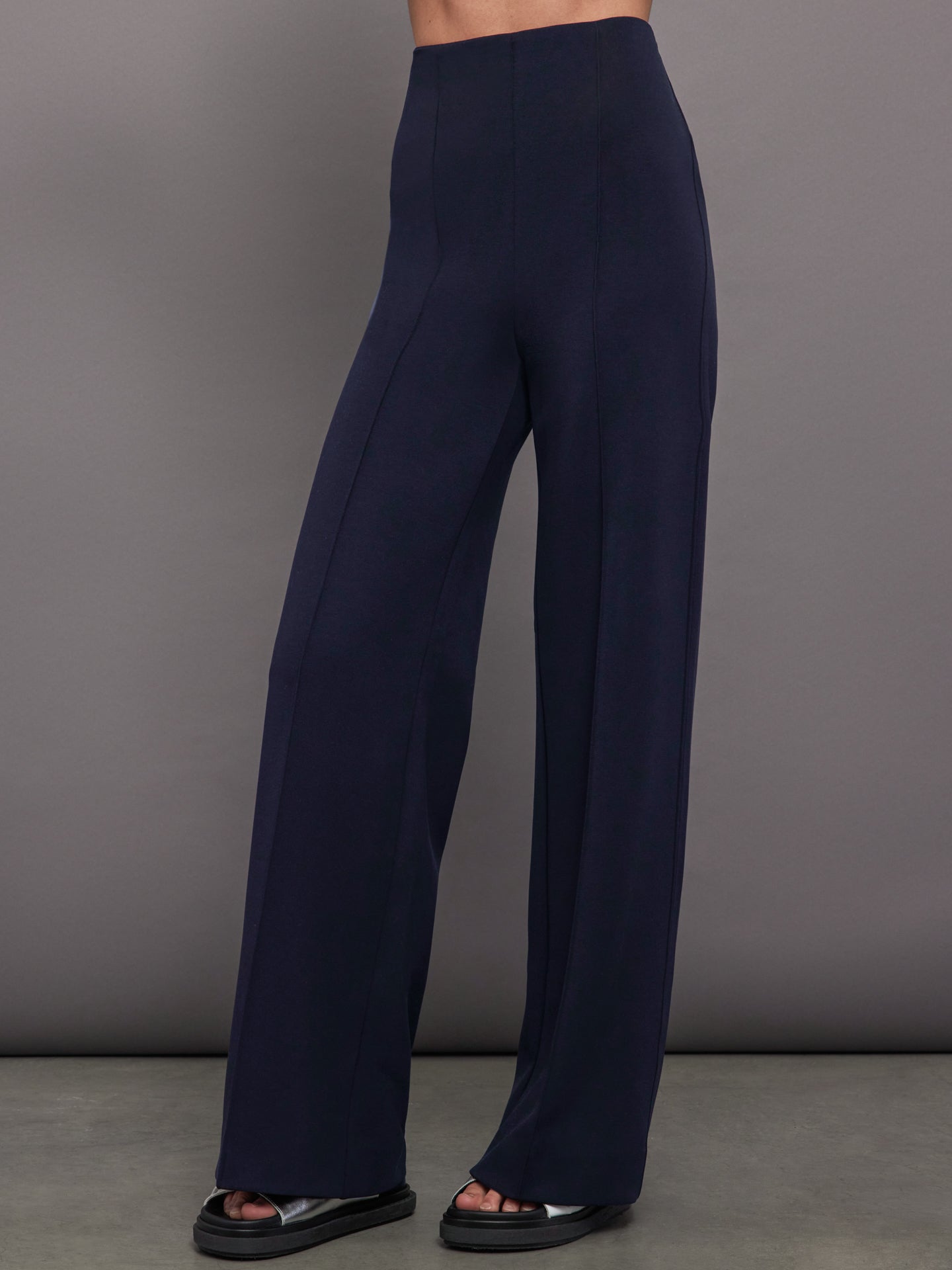 Carbon38 | High Waisted Scuba Pant | Navy Blazer