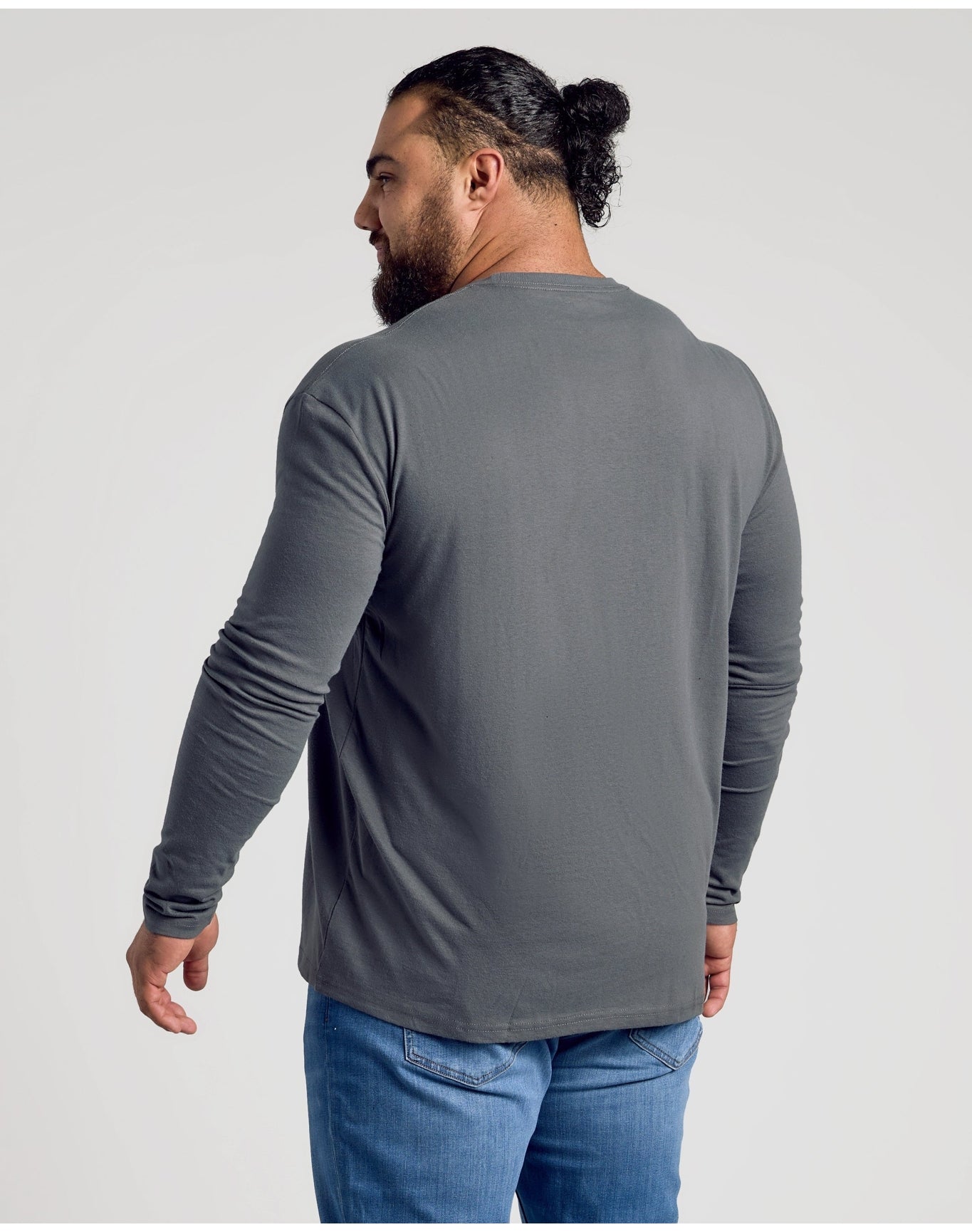 Classic Long Sleeve Crew Neck | Carbon