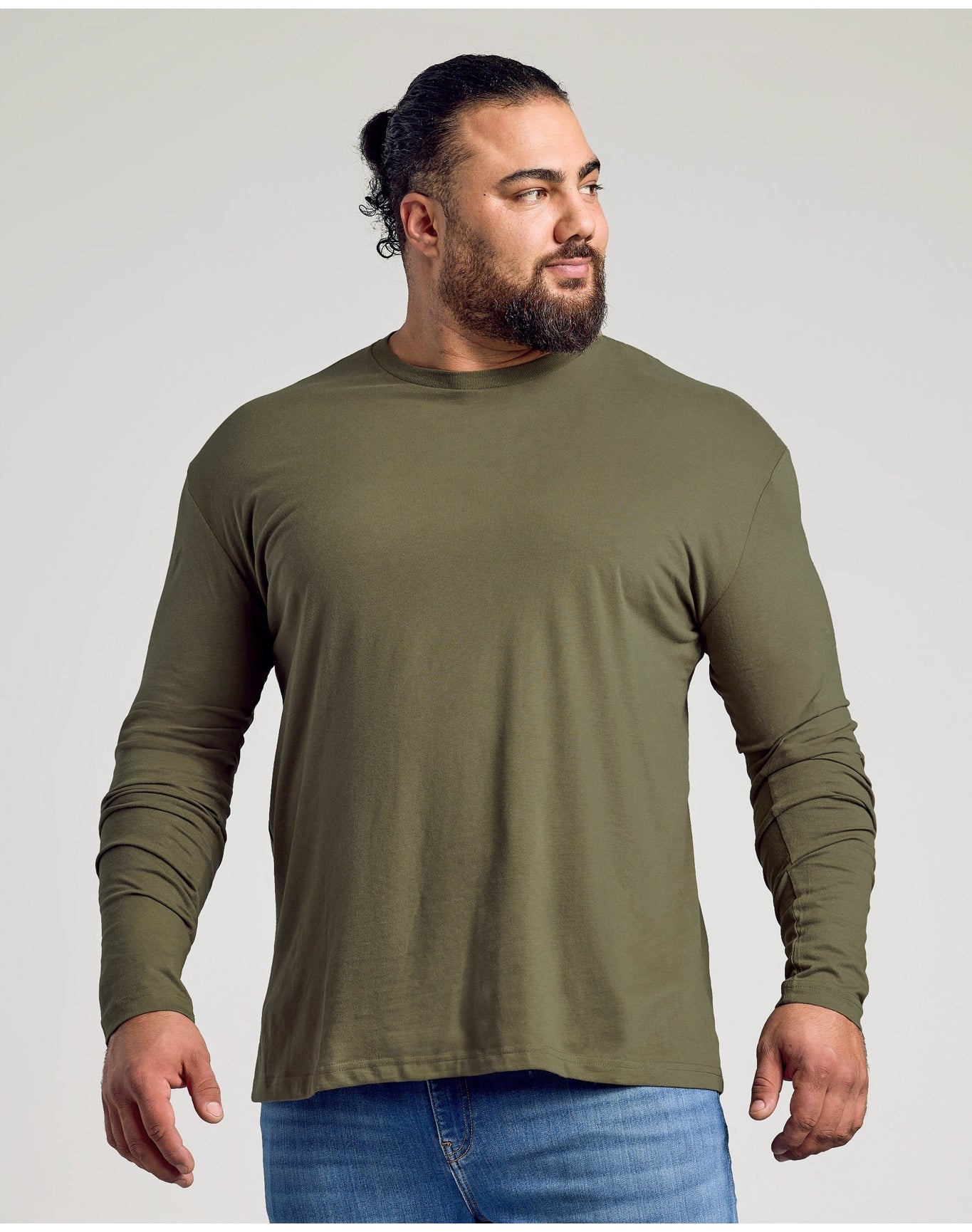 Classic Long Sleeve Crew Neck | Military Green