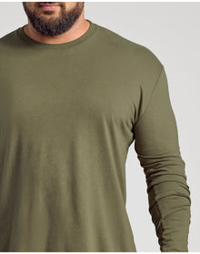 Classic Long Sleeve Crew Neck | Military Green