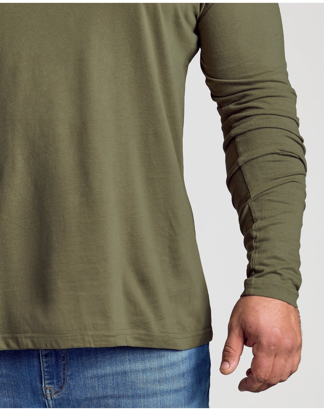 Classic Long Sleeve Crew Neck | Military Green