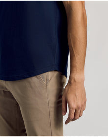 Curved Hem Classic Crew Neck | Navy