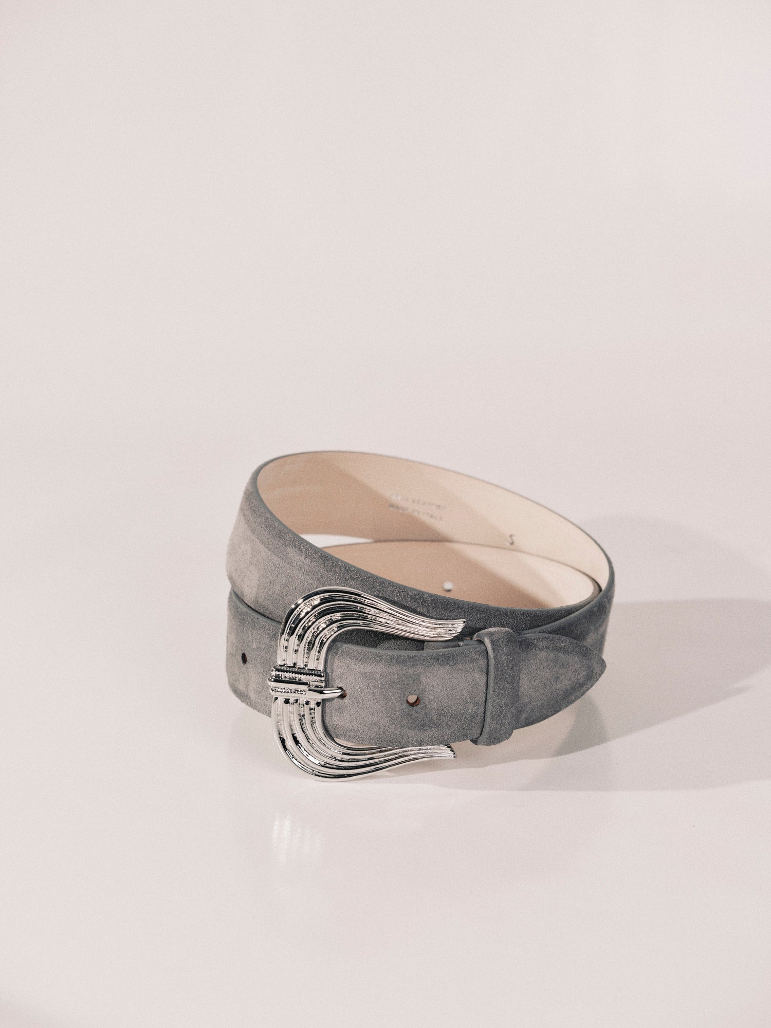 Cupid Suede Belt | Fog & Silver