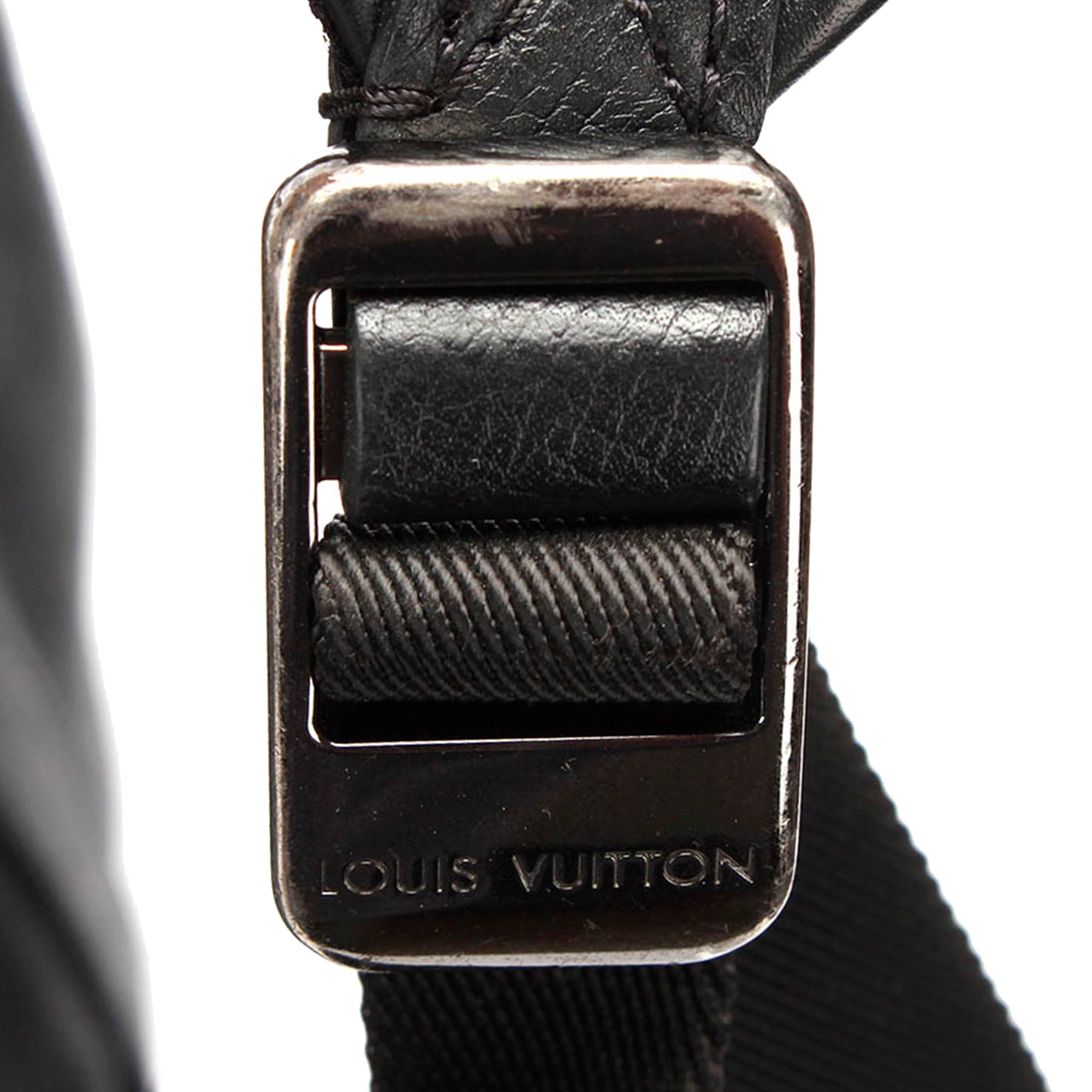 Louis Vuitton Pre-Owned Taiga Apollo | Women | Black