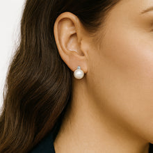 Round Stud Earrings | 14K Yellow Gold | 0.066 Carat Lab Grown Diamond/White Freshwater Pearl | 9mm - 10mm | G-SI