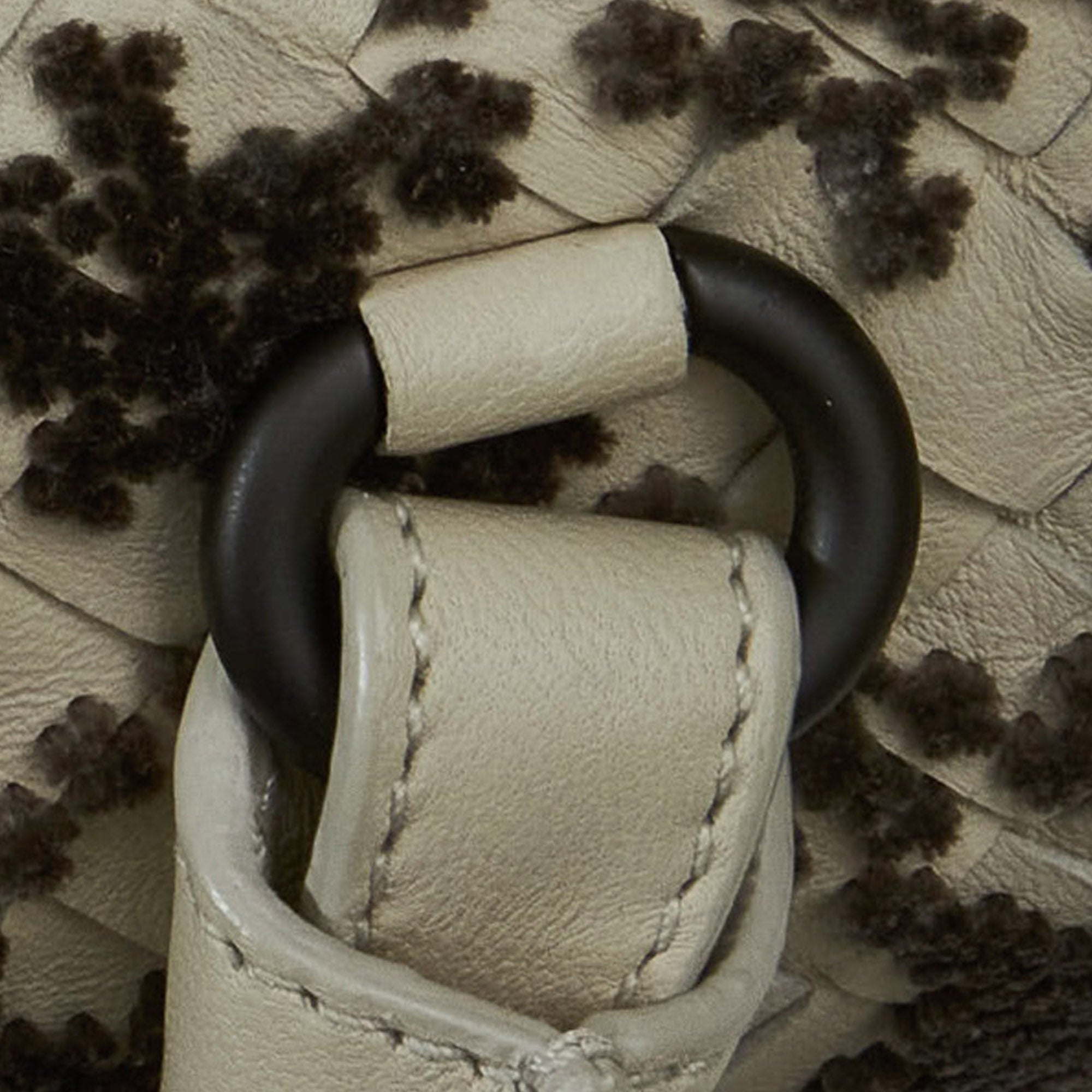 Bottega Veneta Pre-Owned In Mist Intrecciato Flocked Velvet Bouquet Duffel Bag | Women | White x Black