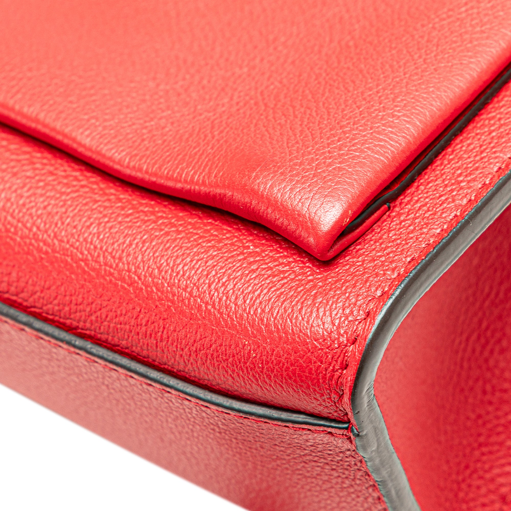 Louis Vuitton | Pre-Owned MyLockMe BB | Red