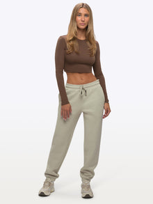 Womens | Long Sleeve Slim-Fit Tomboy-Cotton Cropped Tee | Mocha