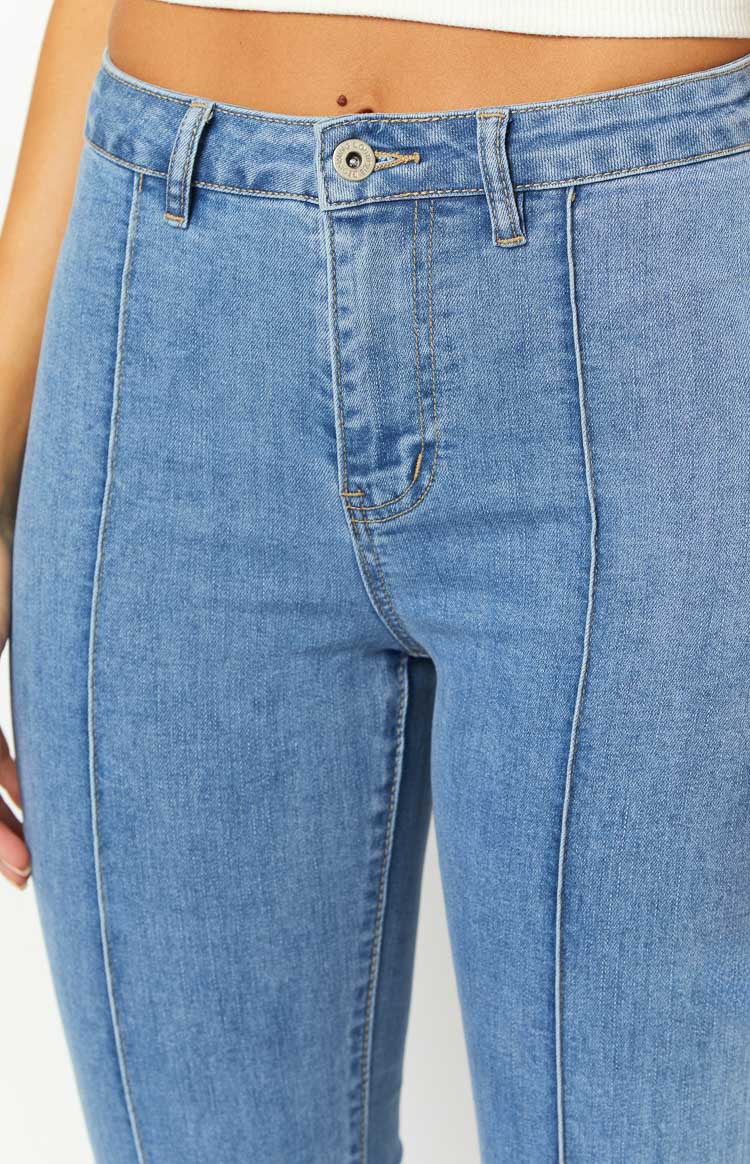 Elowen Flared Denim Jeans | Mid Wash