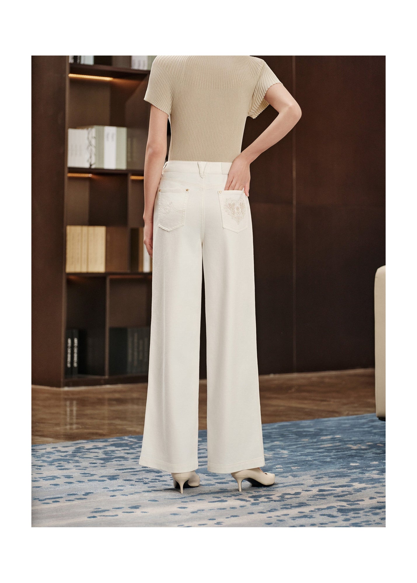Embroidered Jeans | White