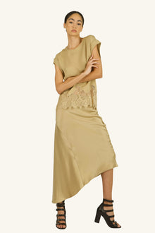 Evrin Top | Sand