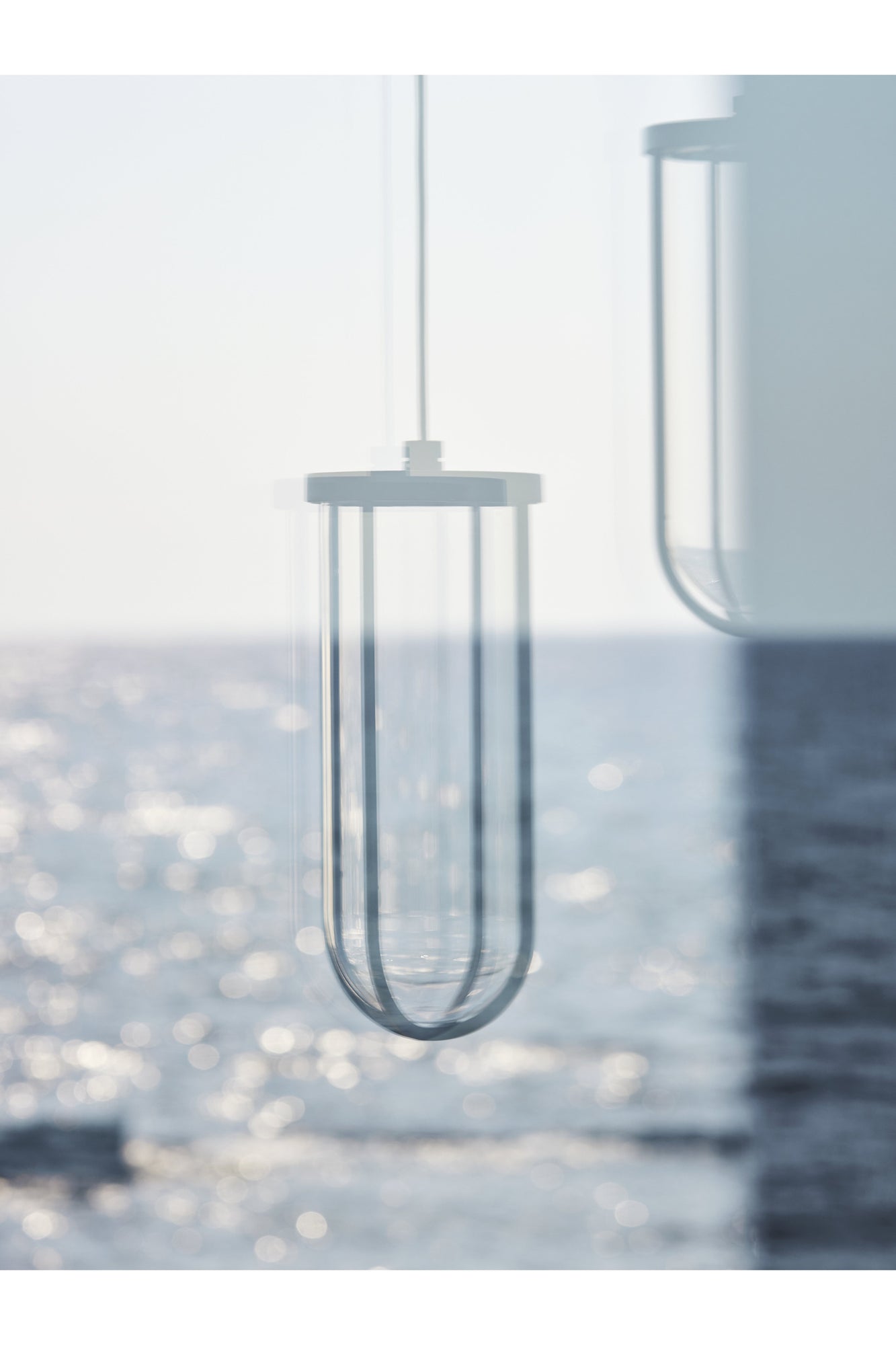 In Vitro Outdoor Suspension 2700K | Terracotta