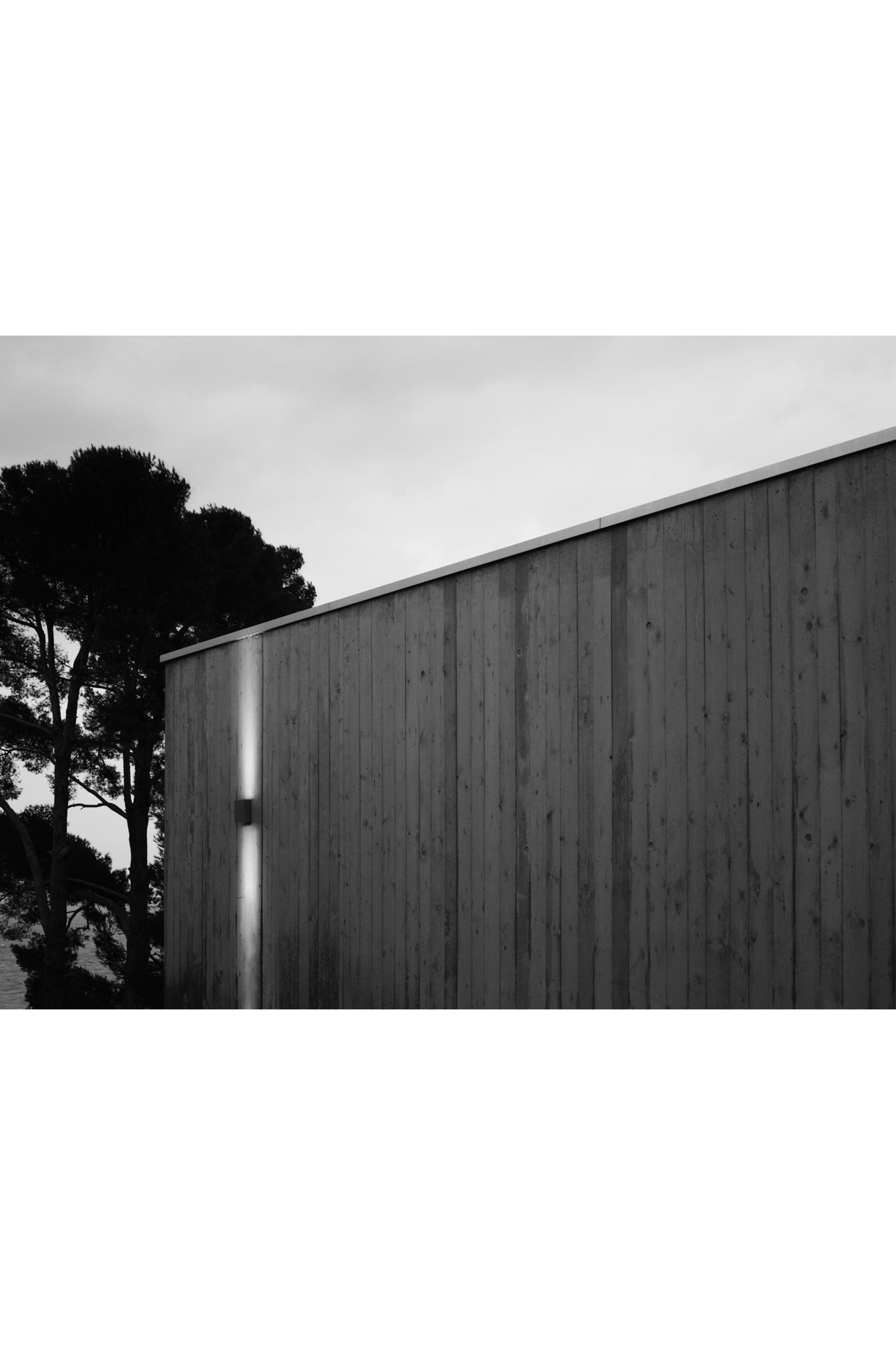 Climber 87 Outdoor Wall Up&Down 2700K Spot | White