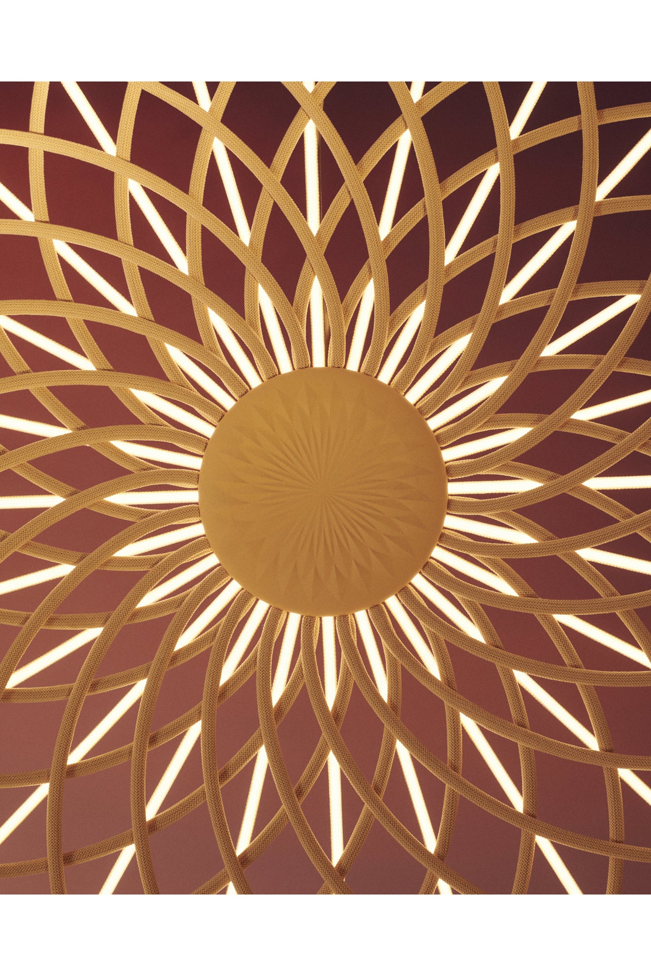 Skynest Suspension | Almond