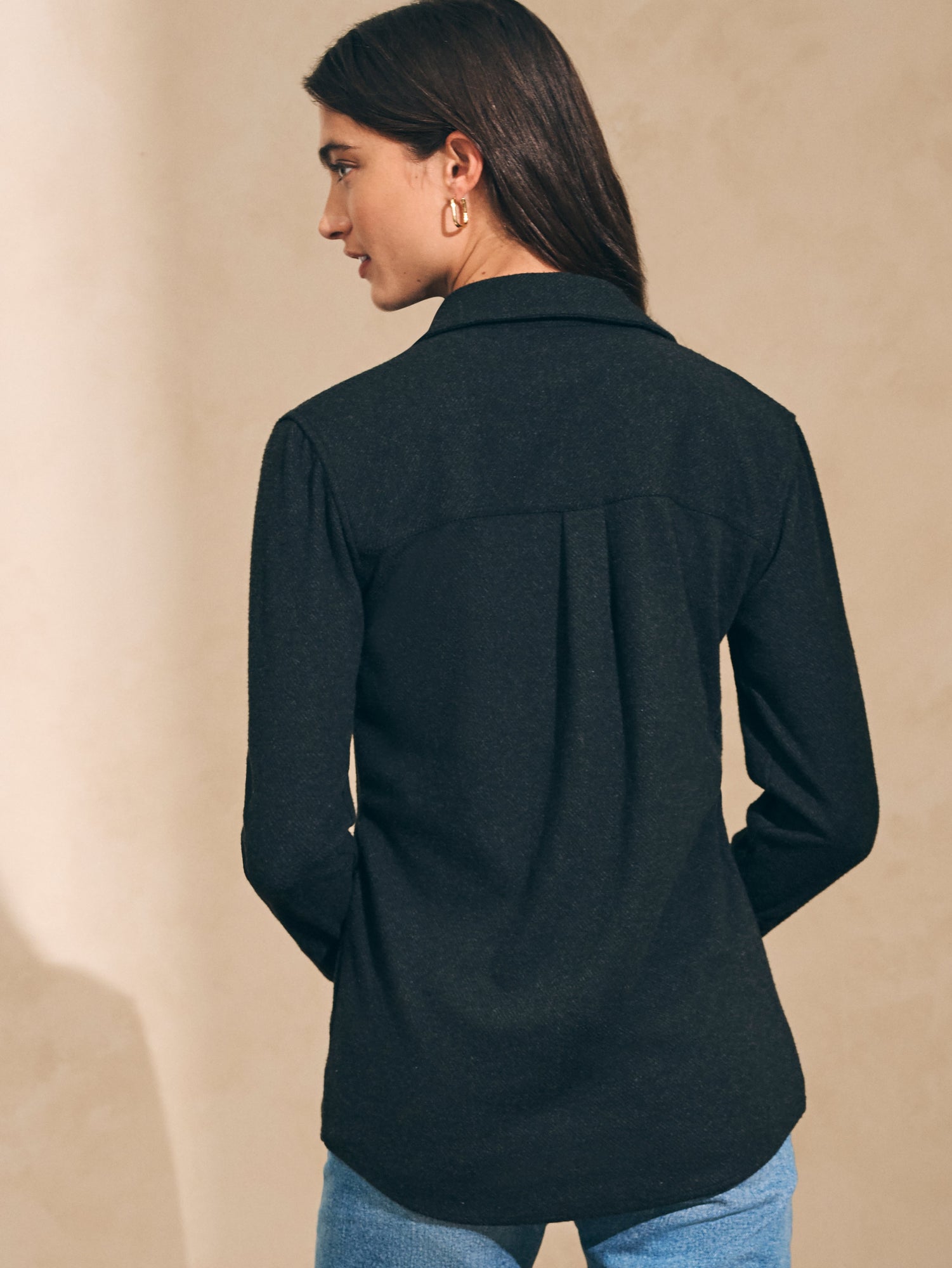 Womens - Legend Sweater Shirt | Heathered Black Twill