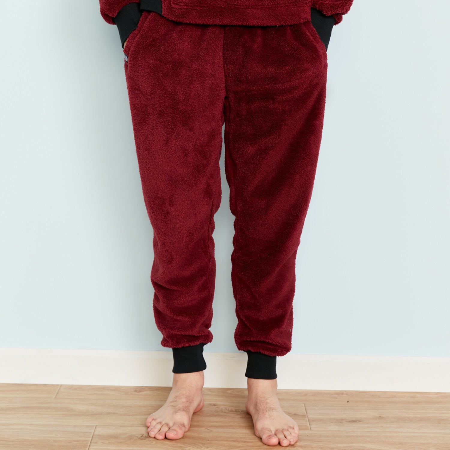Sherpa Fleece Lounge Joggers | Cabernet/Black