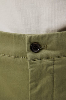 Men | Nathan Cloud Satin Shorts | Oil Green