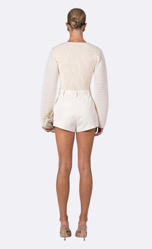 Zehra Short | Vanilla