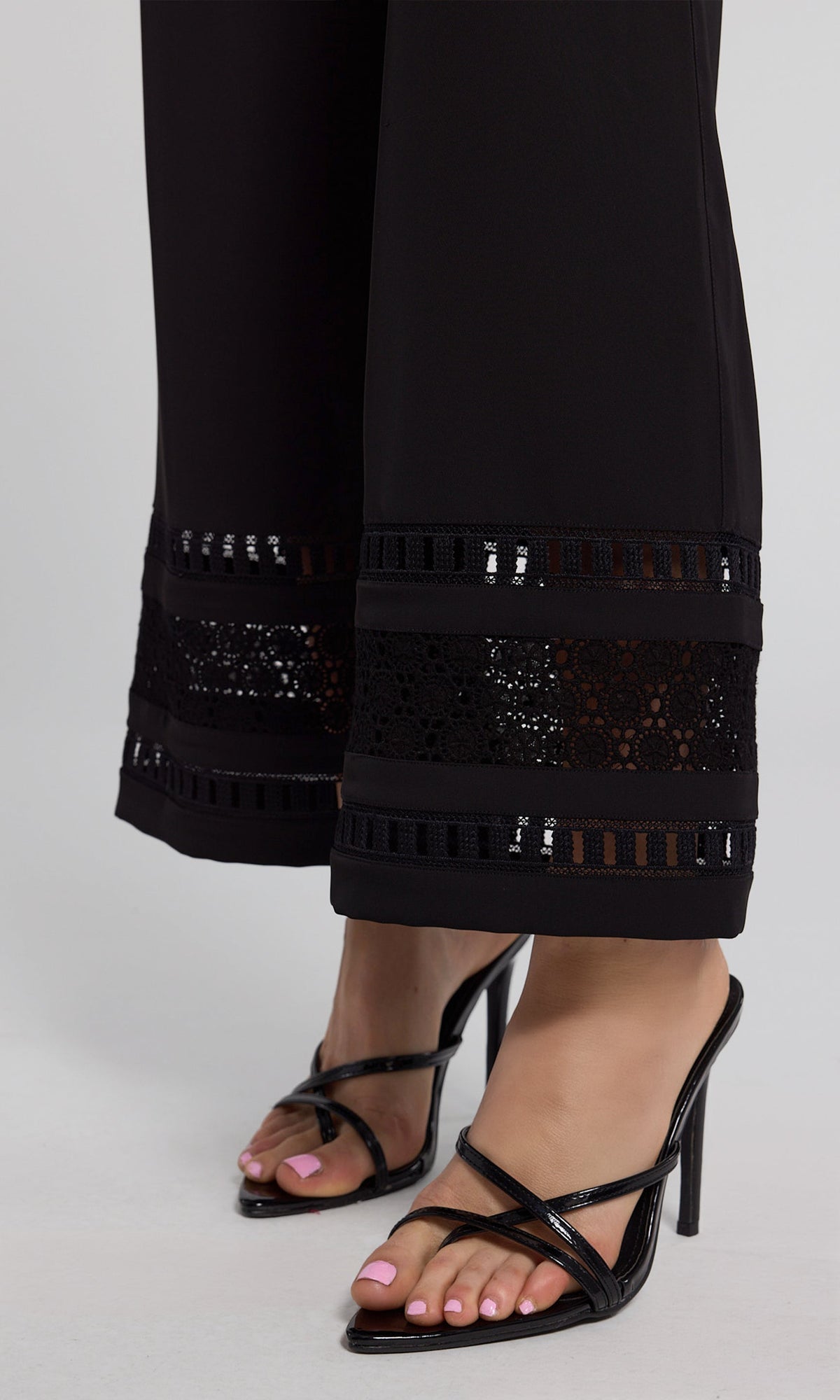 Rosa Lace Combo Pant | Black