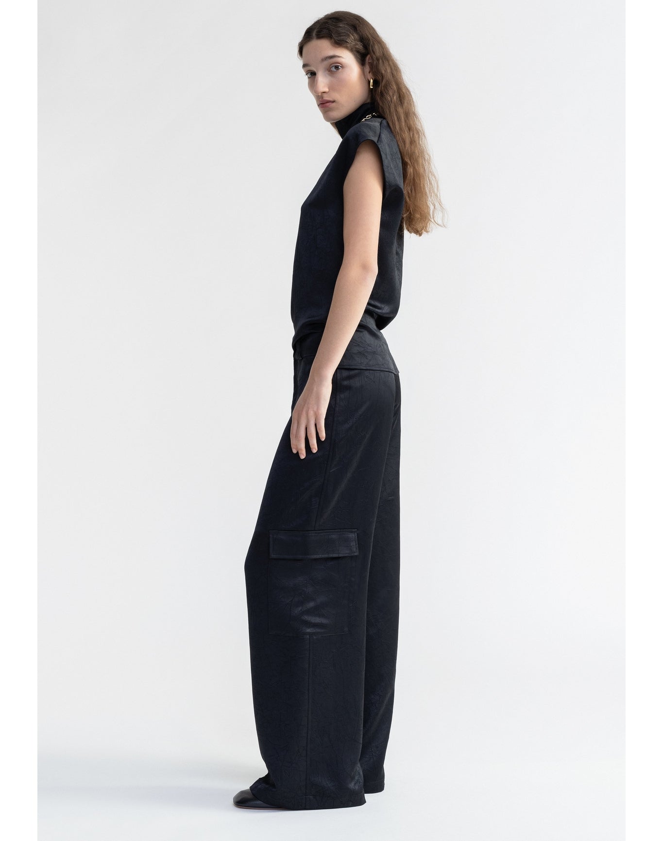 Gust | Satin Cargo Pants | Black