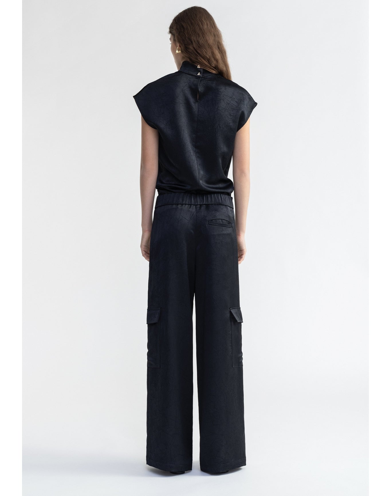 Gust | Satin Cargo Pants | Black
