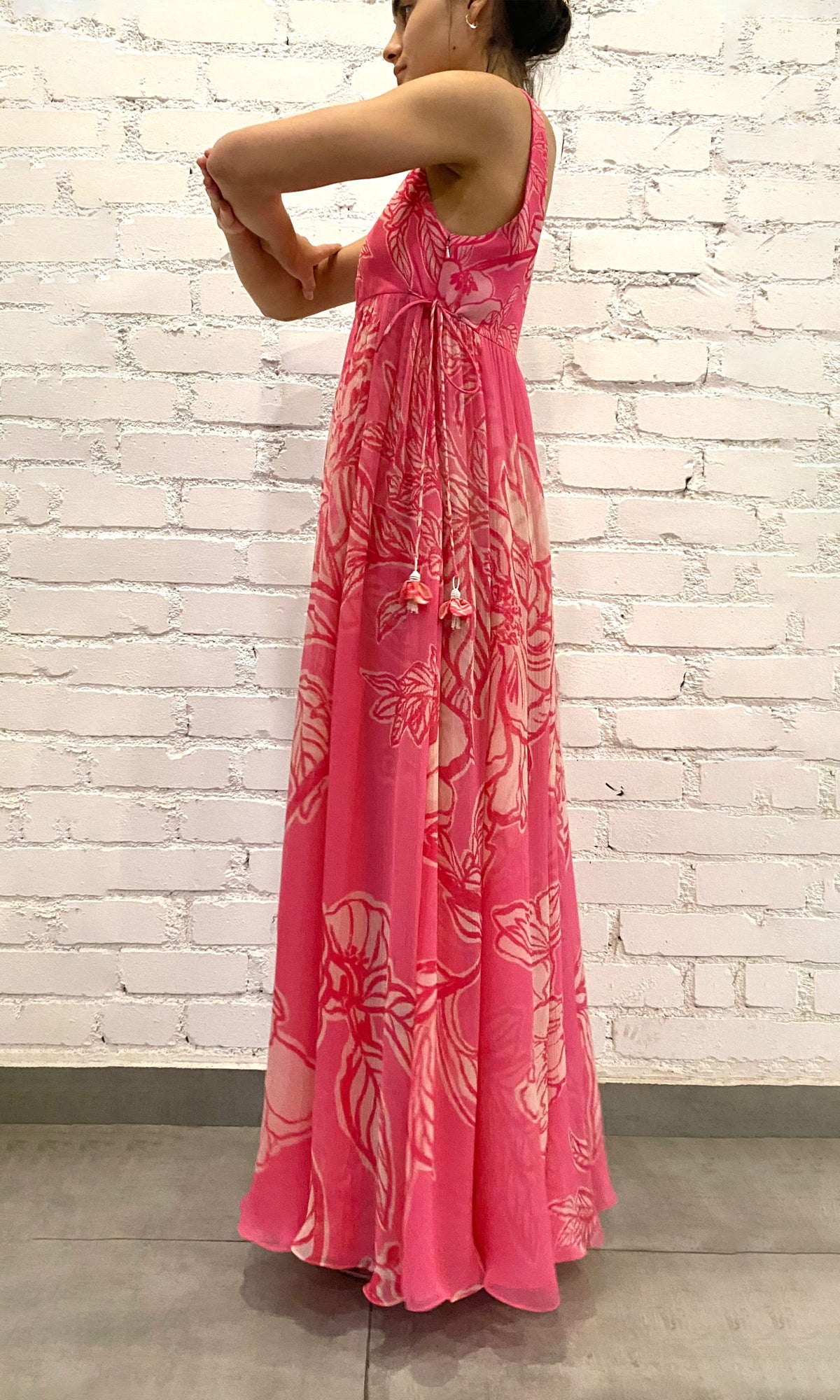 Hemant And Nandita | Asha Viscose Crinkle Chiffon Long Dress With Side Tie Knots | Pink Floral