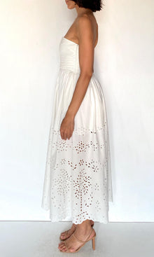 Hemant And Nandita | Bagh Cotton Ruched Bodice Midi Dress | White
