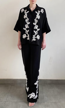 Hemant And Nandita | Daha Polyester Crepe Pants | RE25 | Black White