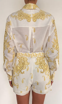 Hemant And Nandita | Fiza Cotton Shorts With Buckle Belt | White Yellow