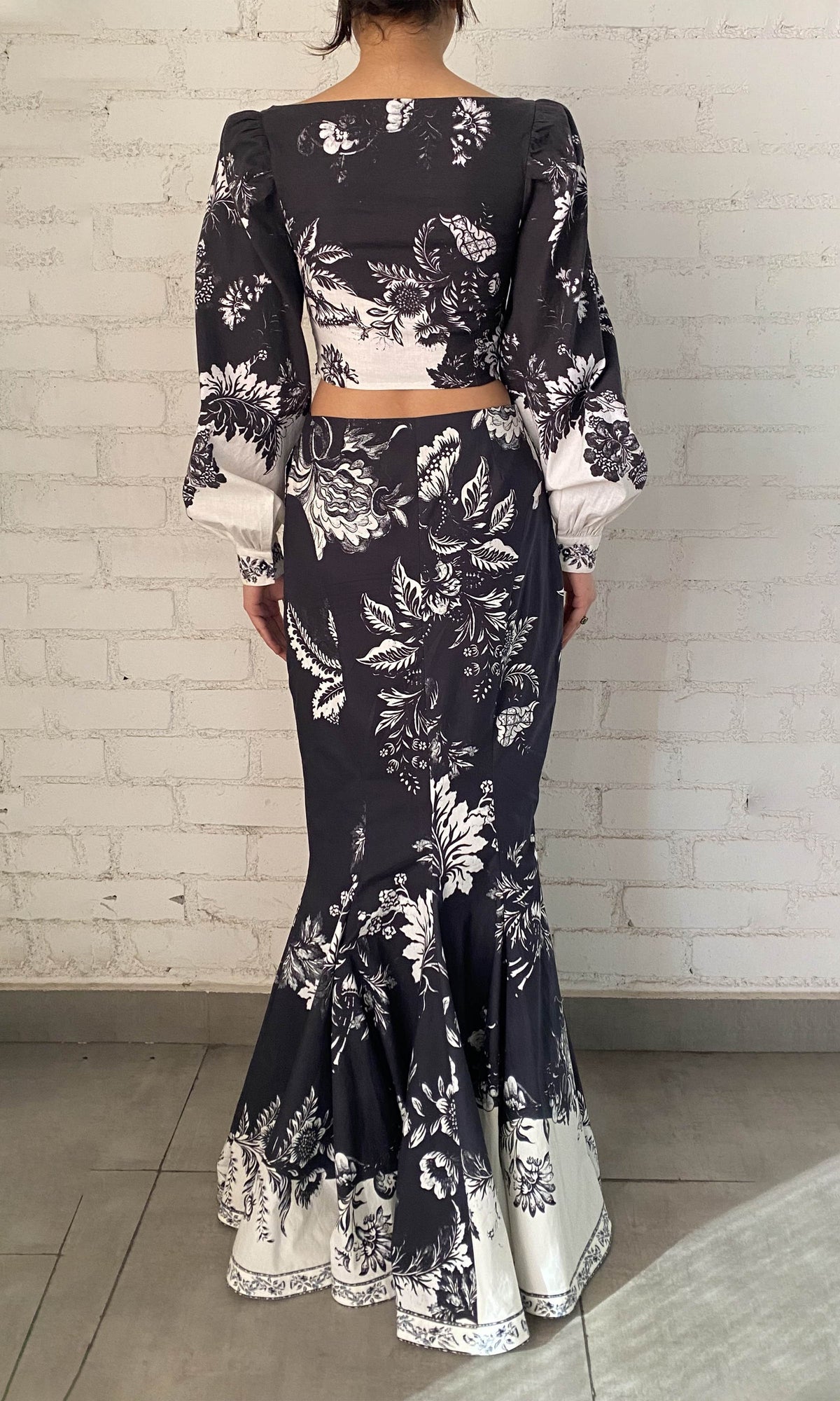 Hemant And Nandita | Inv Linen Lycra Top | Black Print