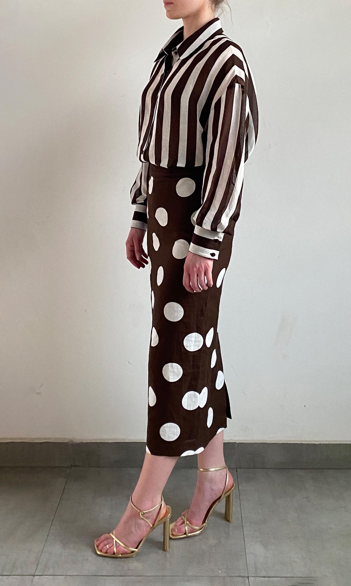 Hemant And Nandita | Inv Linen Cotton Shirt | Brown Stripe