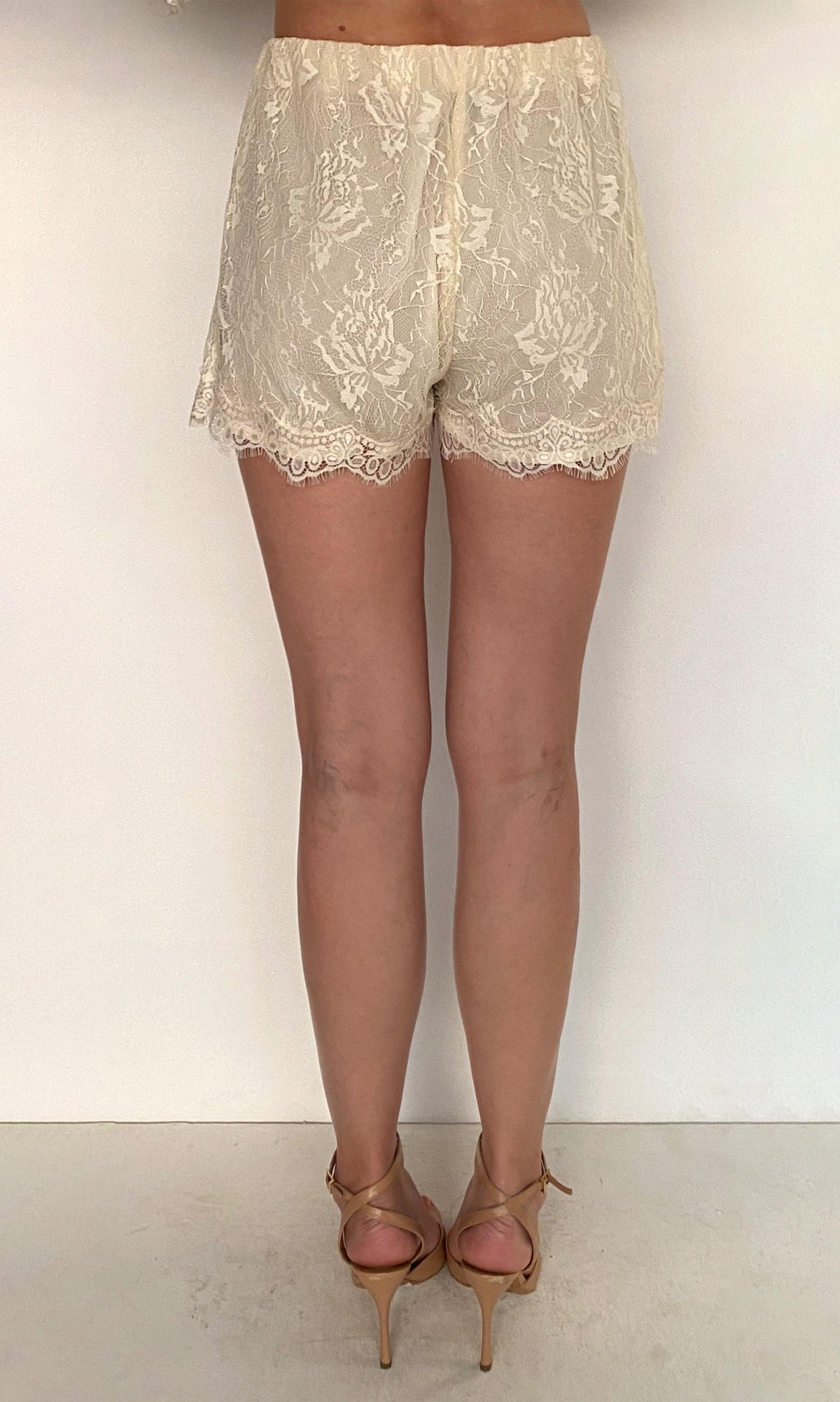 Hemant And Nandita | Onir Nylon Lace Waist Elasticated Shorts | Eggshell