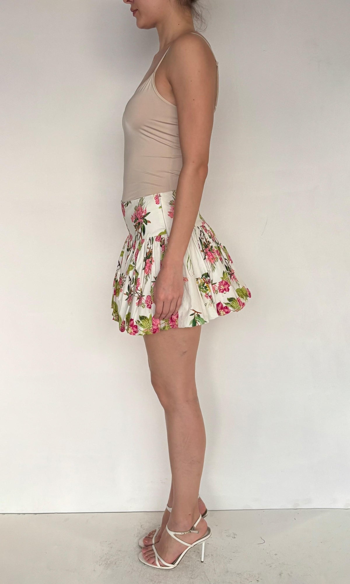 Hemant And Nandita | Taha Cotton Poplin Short Skirt | White Floral