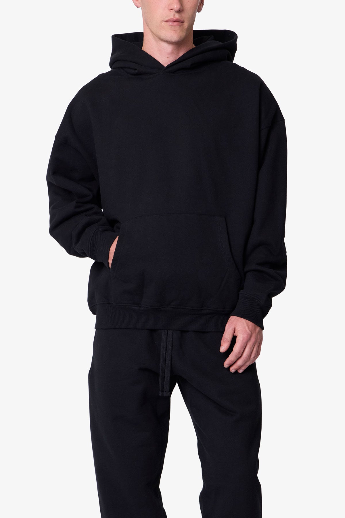 Heavy Basic Hoodie | Black