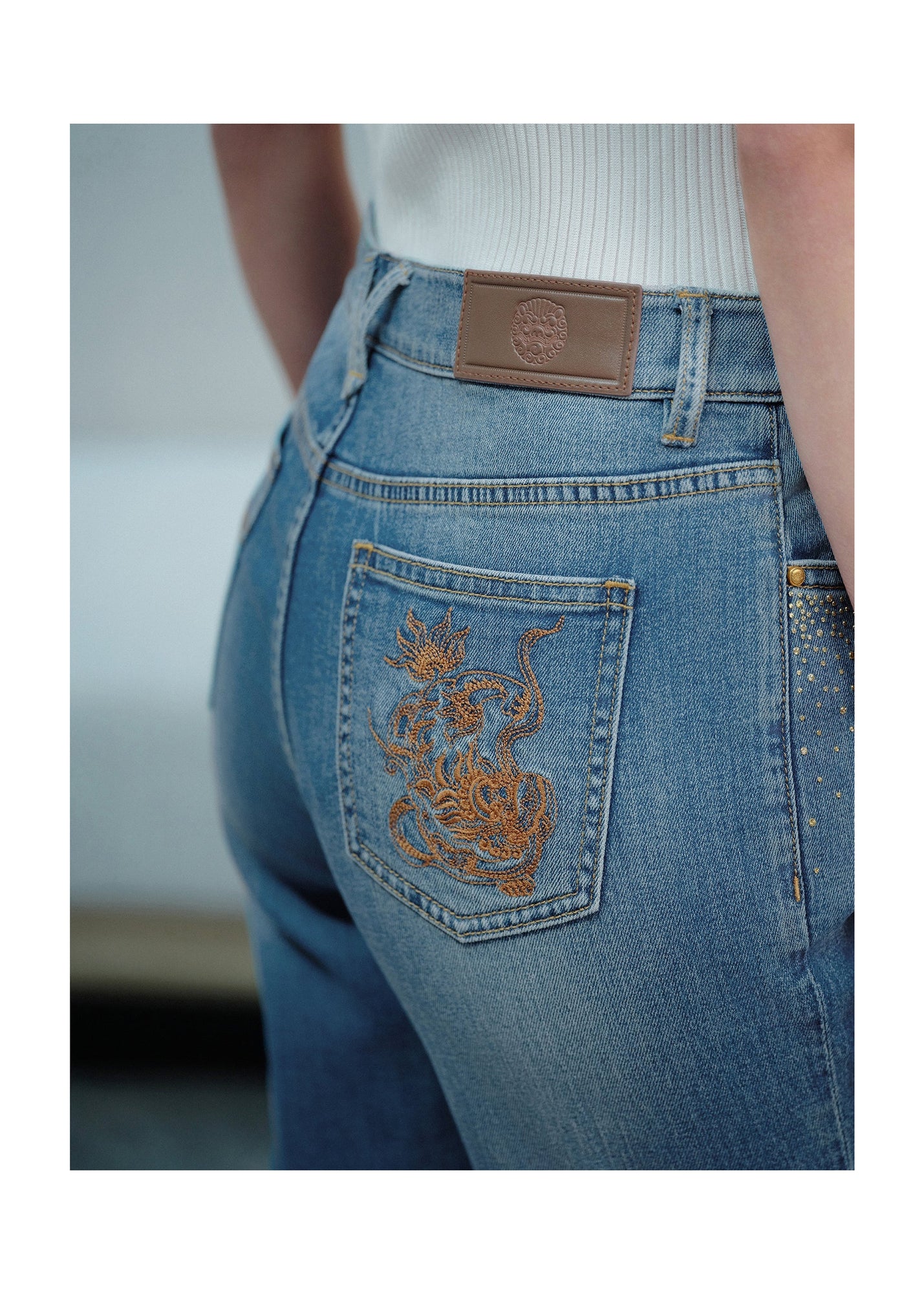 High-Waisted Flared Jeans | Blue