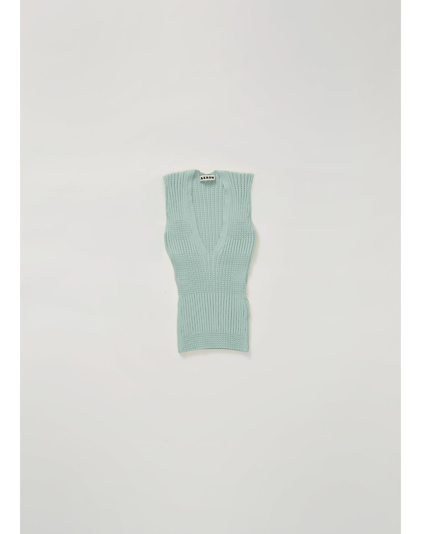Holner | Sleeveless V-Neck | Mint