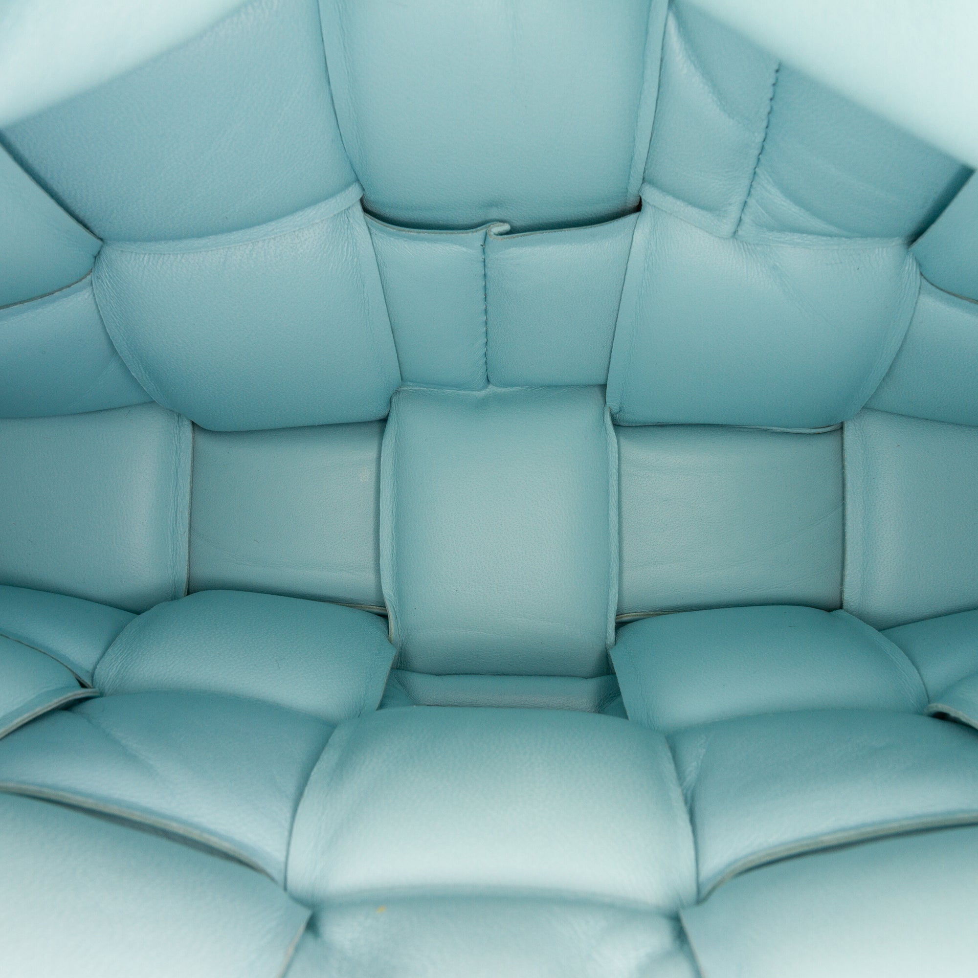 Bottega Veneta | Pre-Owned Nappa Intrecciato Padded Cassette Crossbody - II | Blue/Light Blue