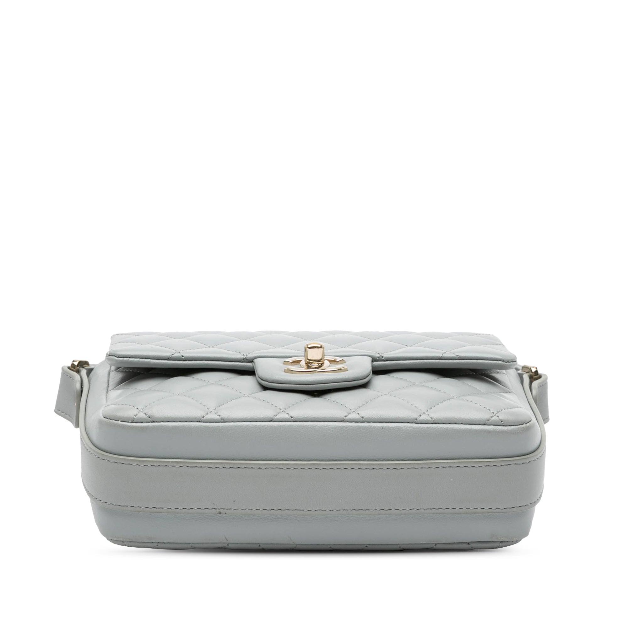 Chanel | Pre-Owned Quilted Calfskin Bolero de Flap - II | Gray