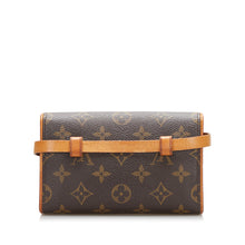 Louis Vuitton Pre-Owned Monogram Pochette Florentine | Women | Brown