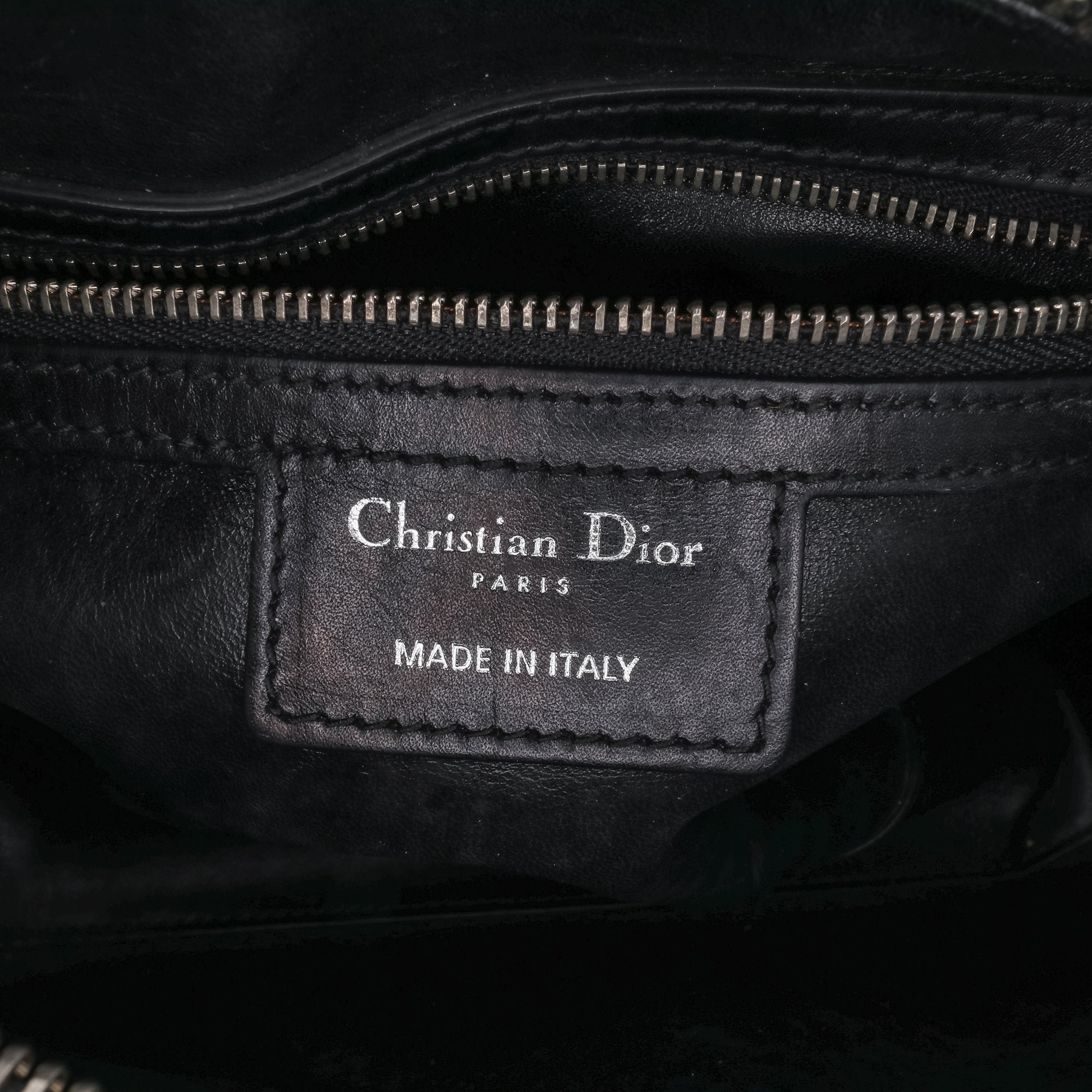 Dior | Pre-Owned Medium Calfskin Patch Embellished Lady | Black