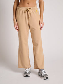 Kerri Rosenthal | Weekend Sweatpant | Tan