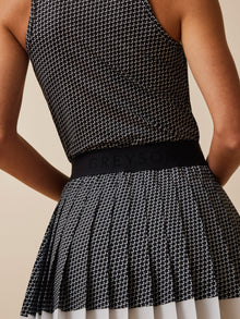 Women | Wolvestooth Leo Skirt | Shepherd