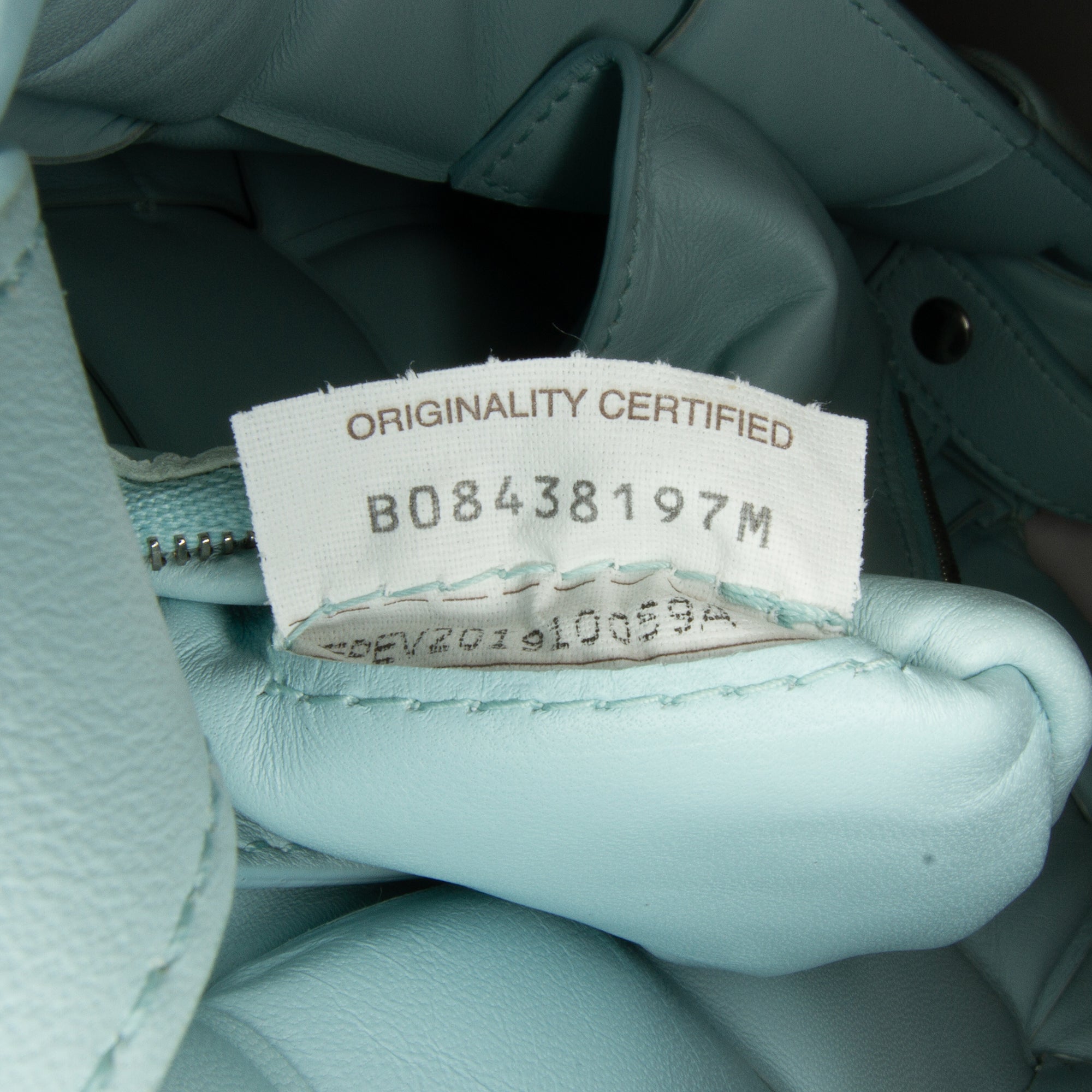 Bottega Veneta | Pre-Owned Nappa Intrecciato Padded Cassette Crossbody - III | Blue/Light Blue