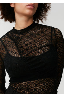 Lace Ruched Seam Top | Black