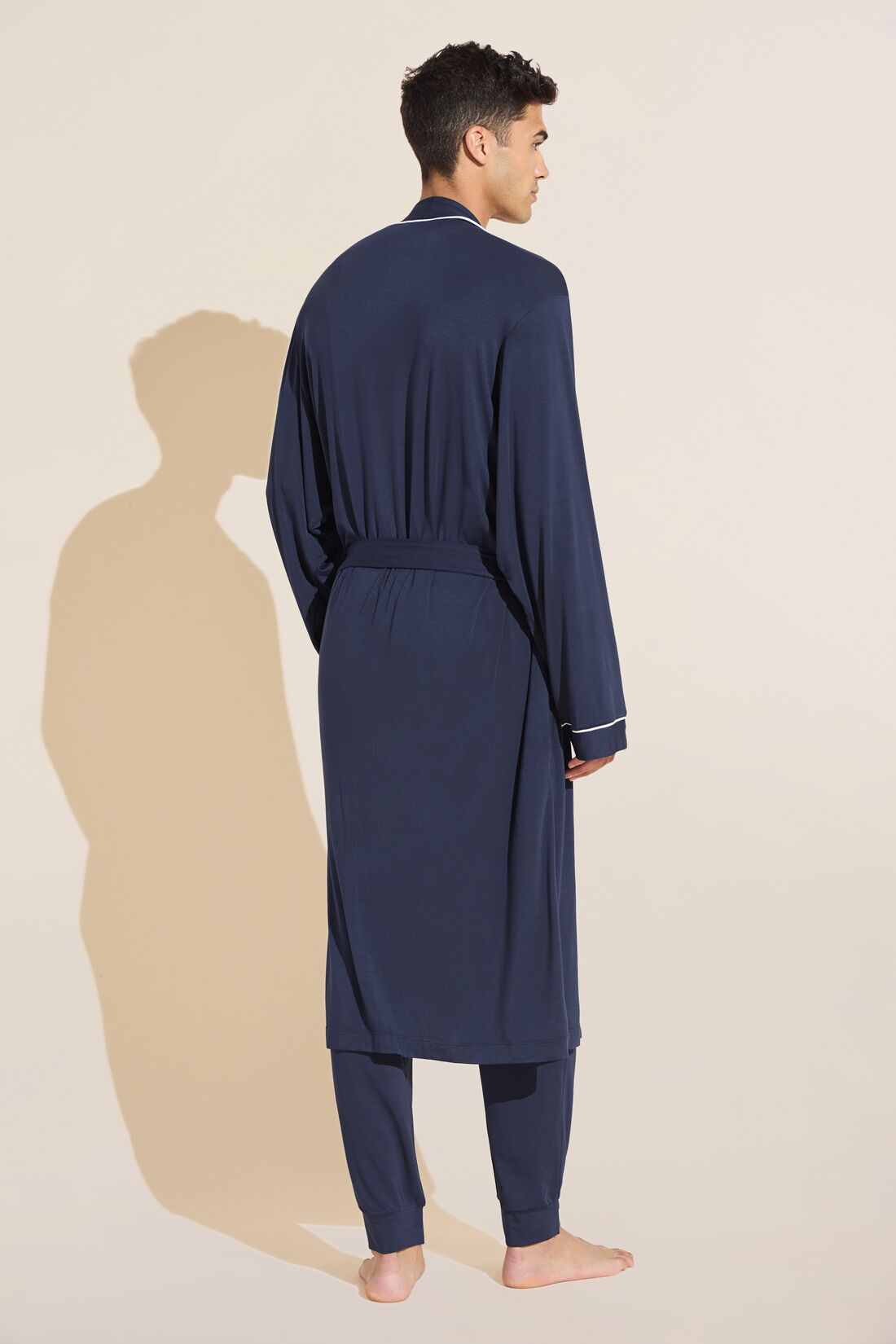 Model wears William TENCELâ„¢ Modal Robe in True Navy/Ivory.