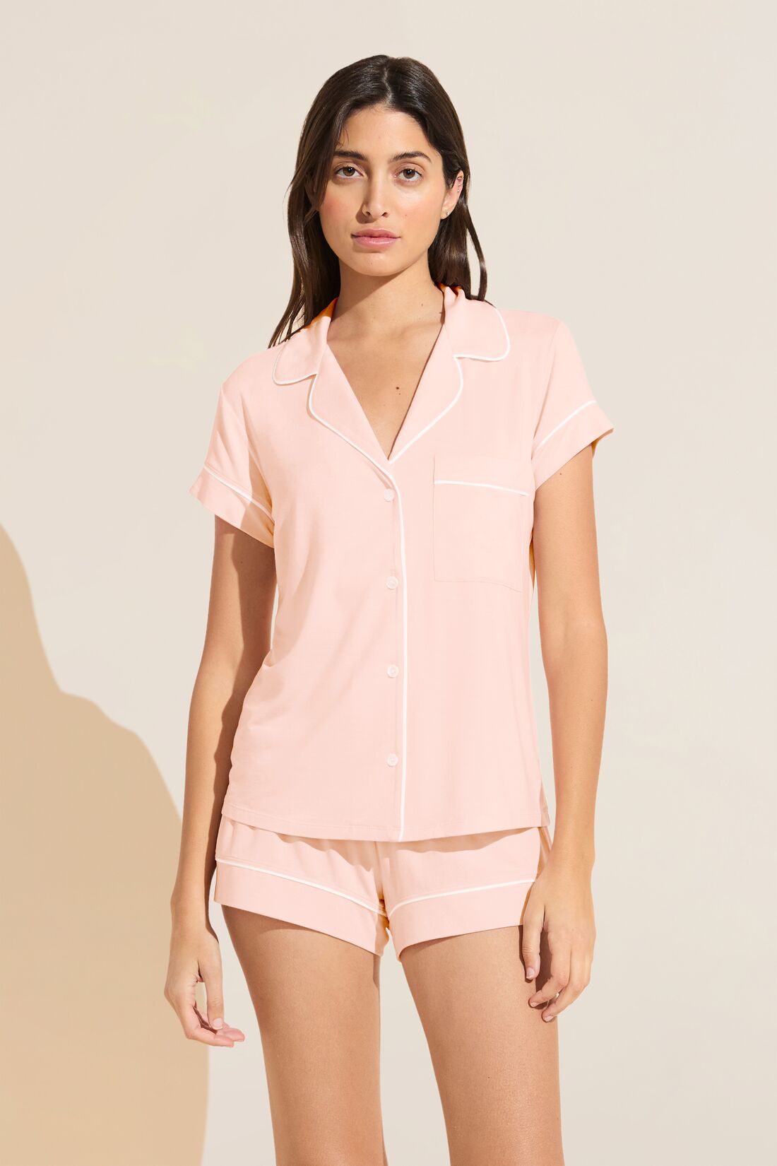Model wears Model wears Gisele TENCELâ„¢ Modal Shortie Short PJ Set in petal pink/ivory.