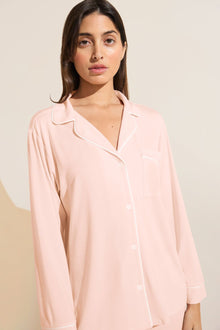 Model is Wearing the Gisele TENCELâ„¢ Modal Long PJ Set in Petal Pink/Ivory.
