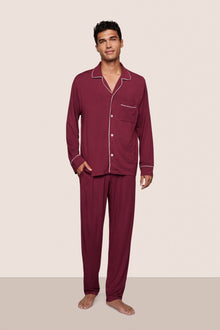 Model is wearing William TENCEL Modal Long PJ Set  in Bordeaux/Ivory