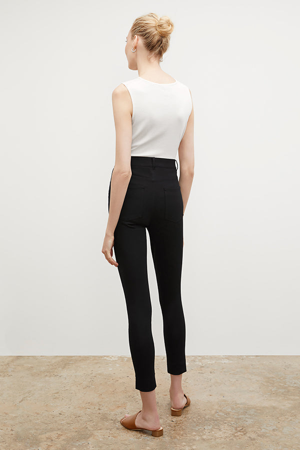 Back image of a woman wearing the Sammataro Jean in Black | Exclude